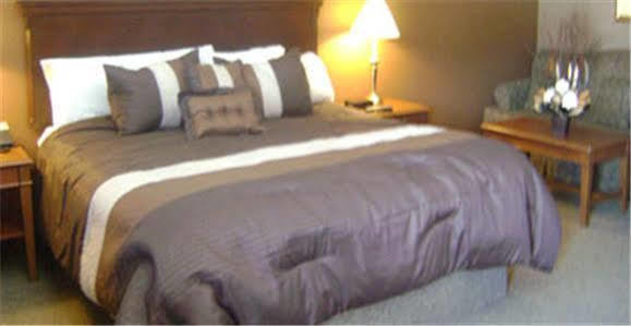 Talbot Trail Inn & Suites Leamington Luaran gambar